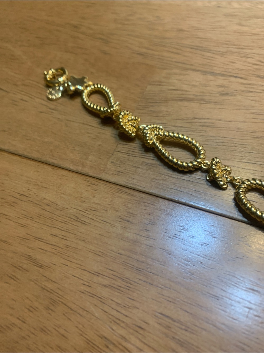 Necklace. Spare room